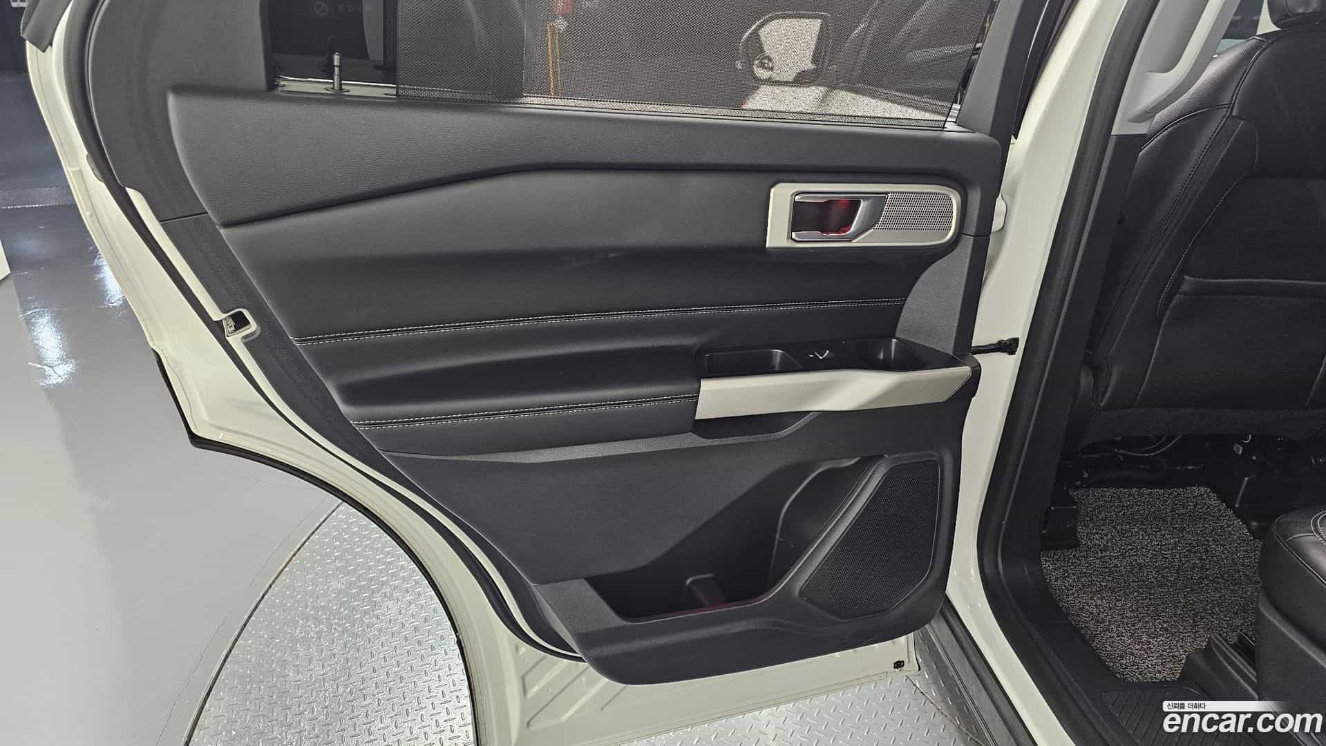 Explorer Ford 2021.2-INNER-035