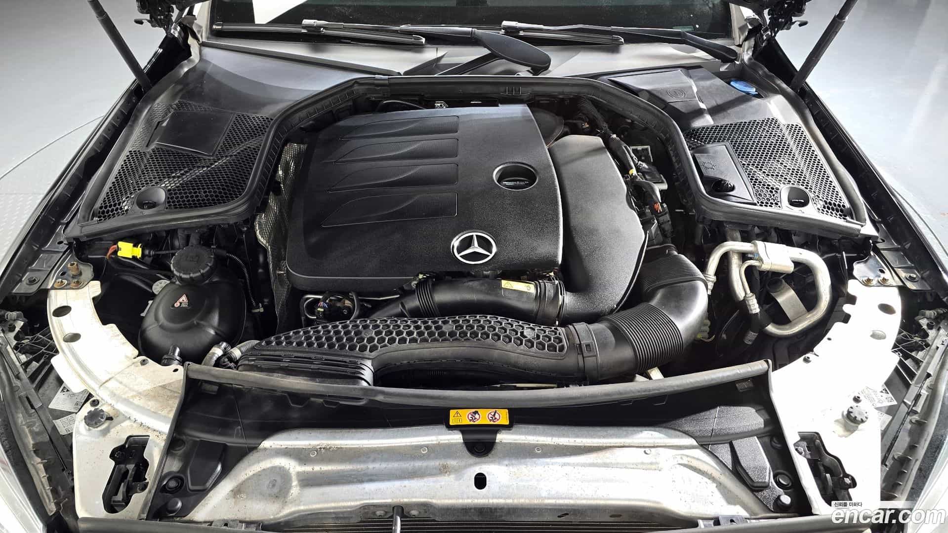 C-Class Mercedes-Benz 2020.6-OUTER-006