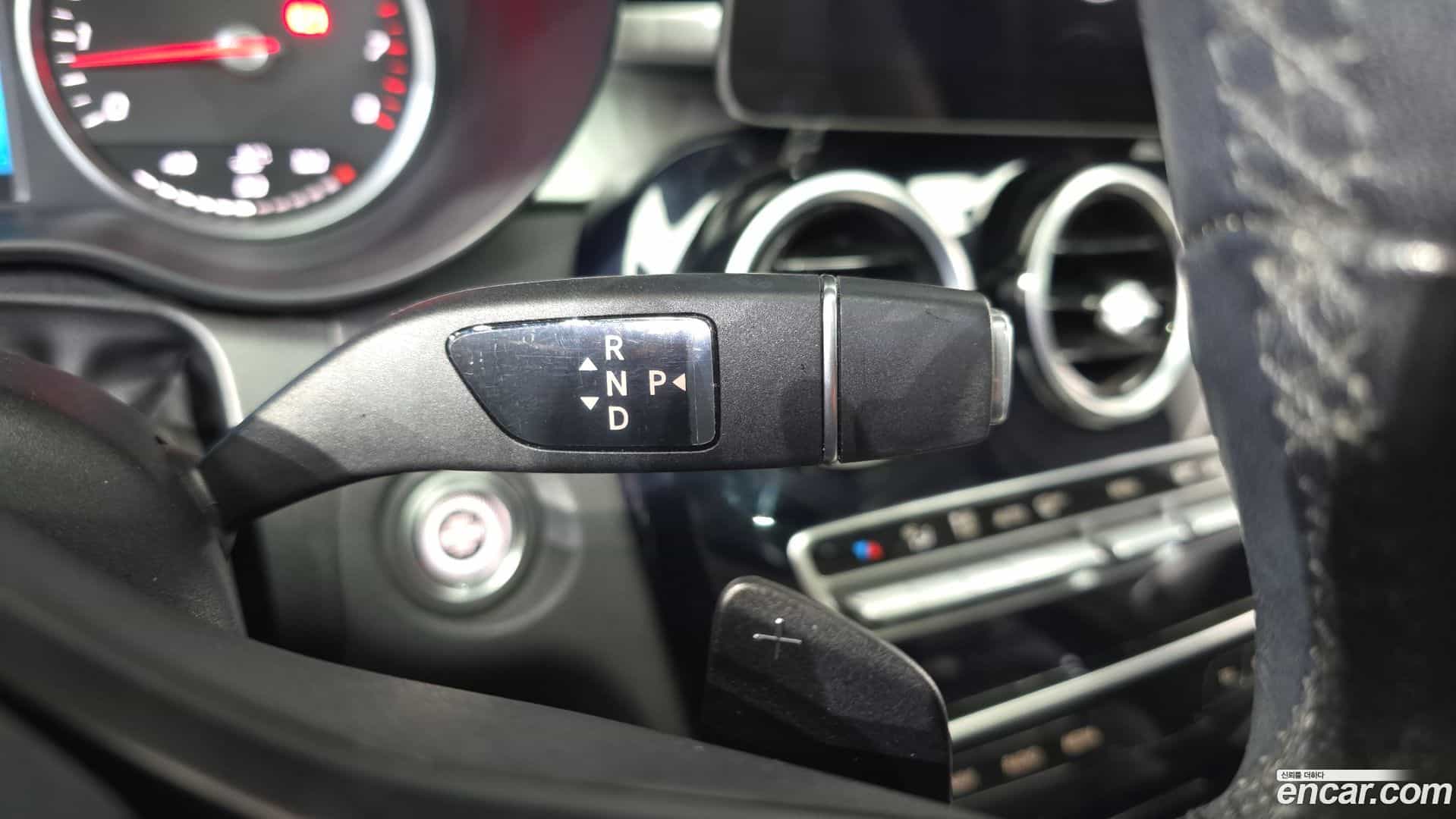 C-Class Mercedes-Benz 2020.6-INNER-009