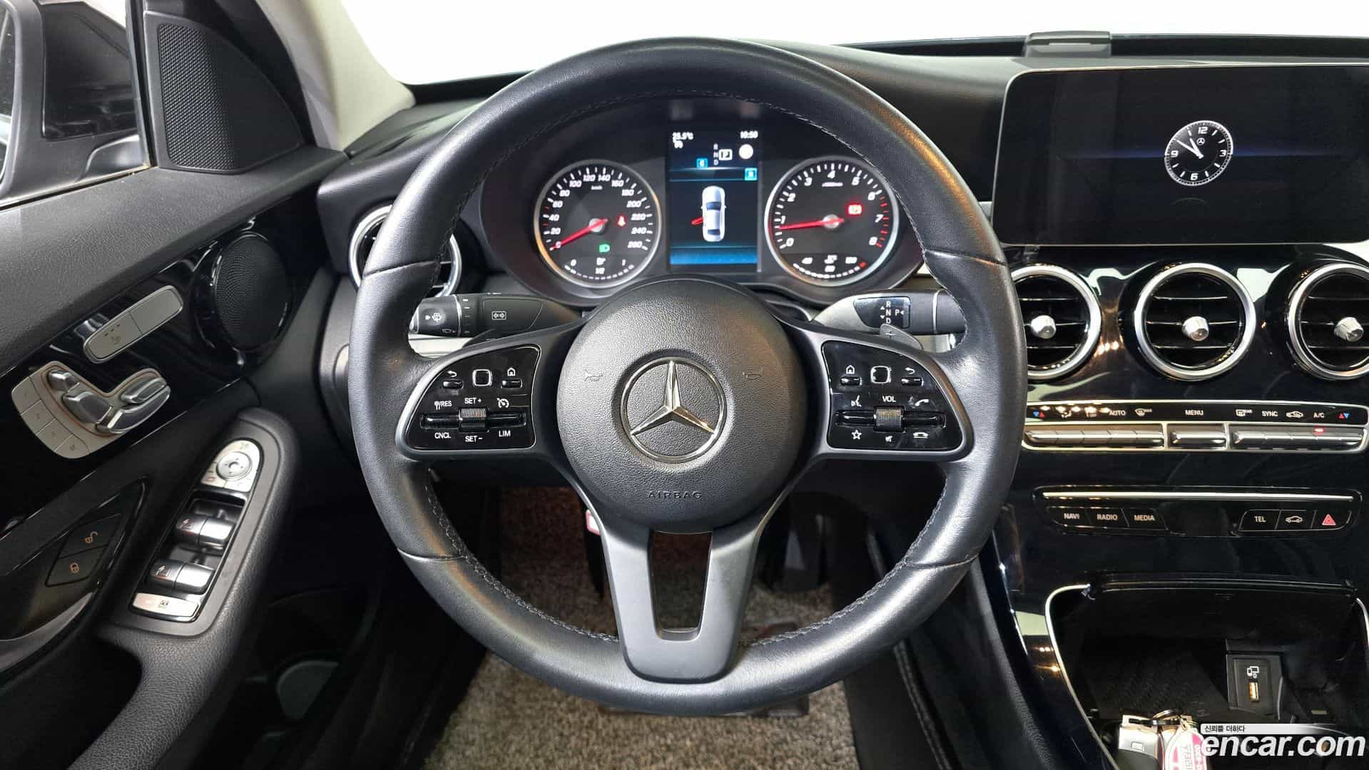 C-Class Mercedes-Benz 2020.6-OPTION-017