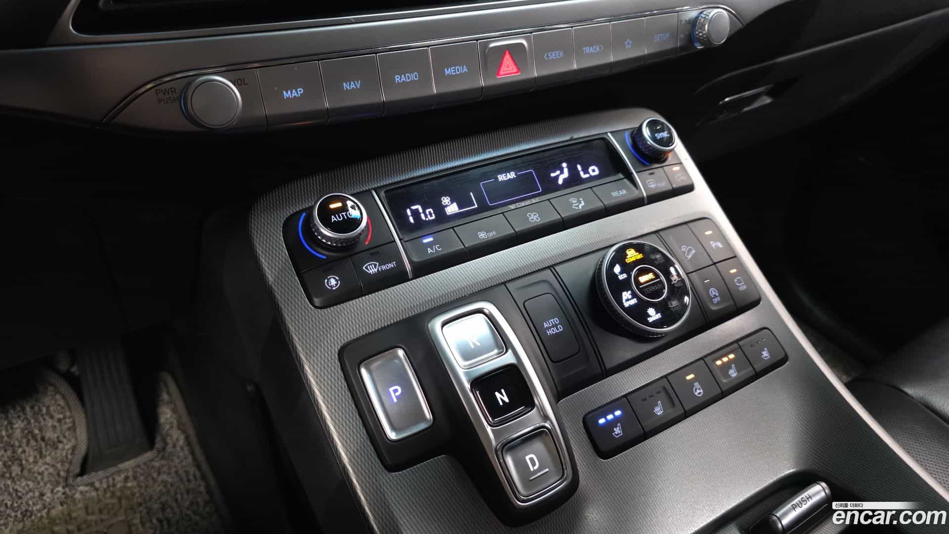 Palisade Hyundai 2019.6-INNER-009