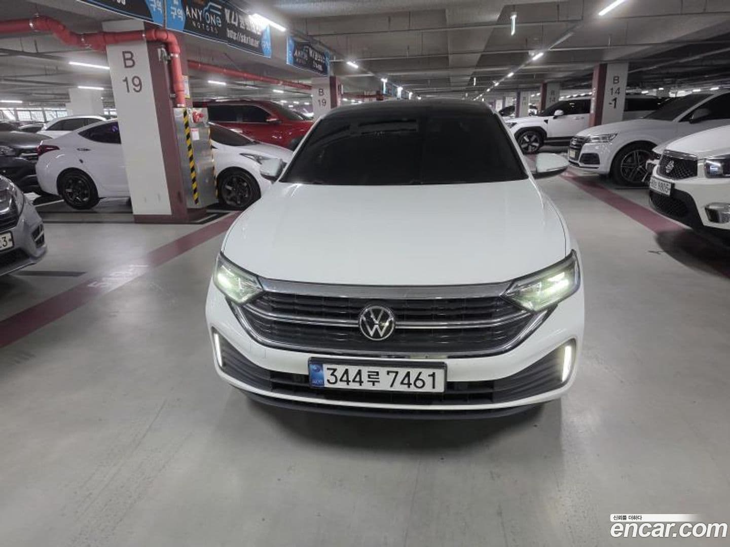 Main__Slider__Photo:Jetta Volkswagen 2024.9-0