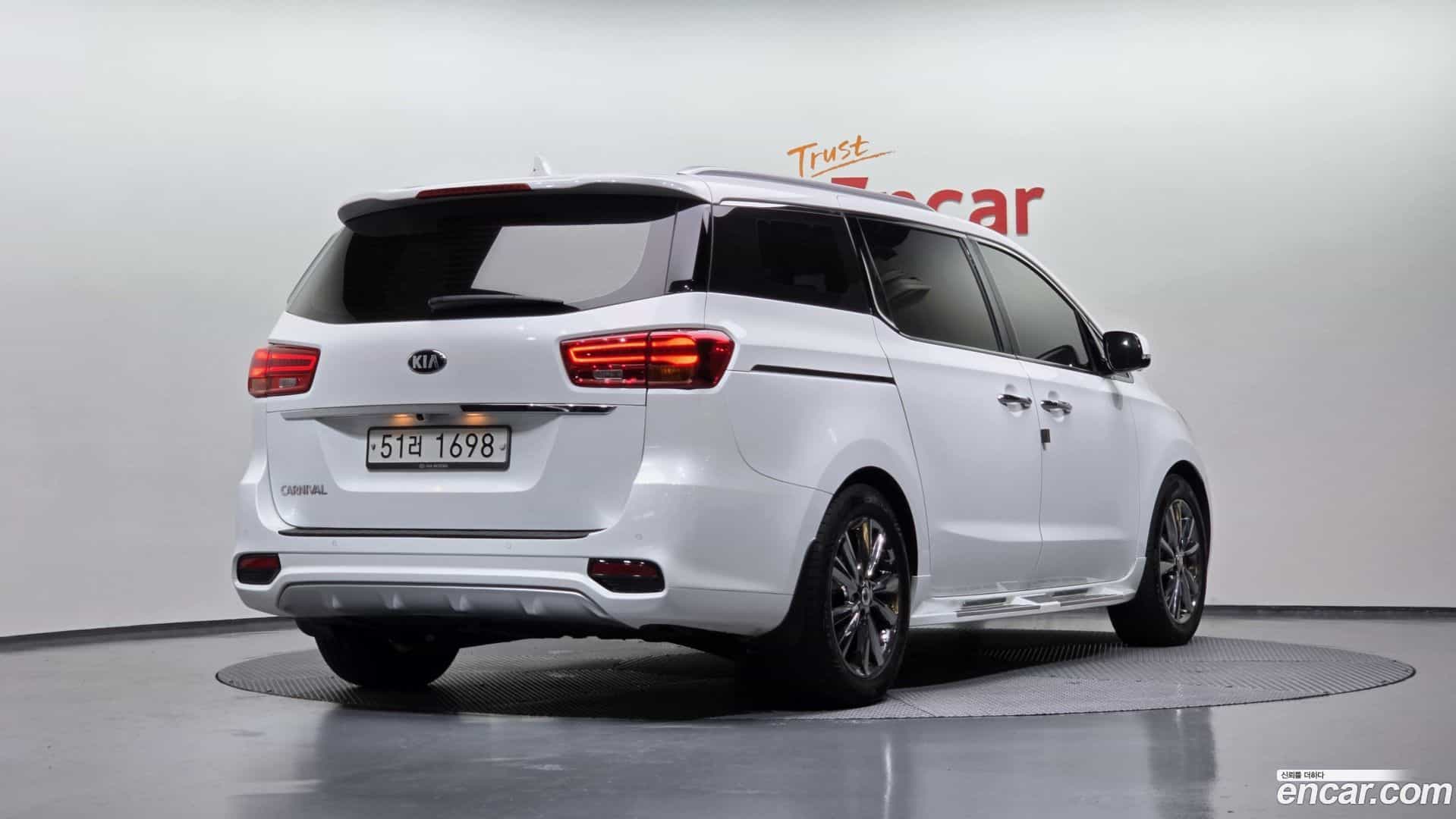 Canival Kia 2018.4-OUTER-002