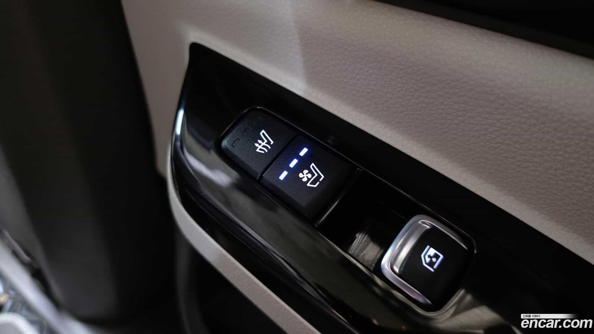 Canival Kia 2022.4-OPTION-023