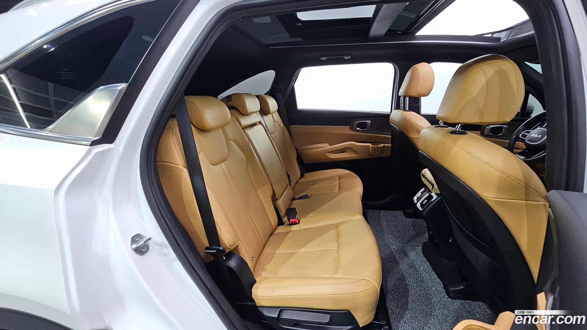 Sorento Kia 2022.4-OPTION-015