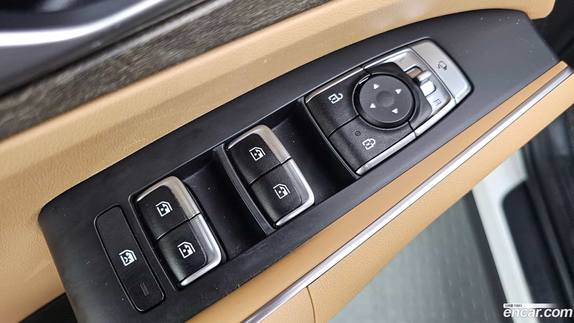 Sorento Kia 2022.4-OPTION-042