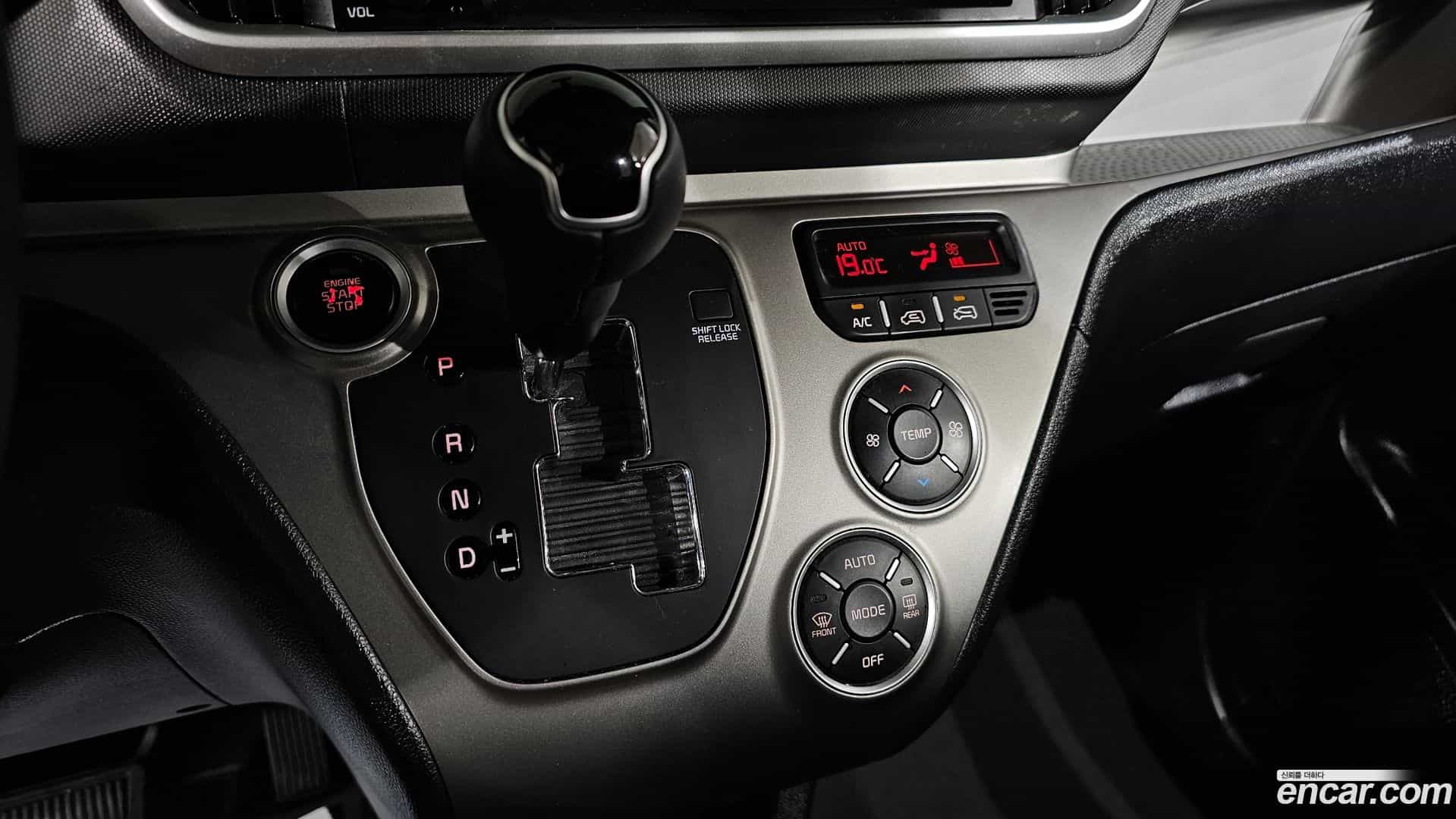 RAY Kia 2022.3-INNER-009