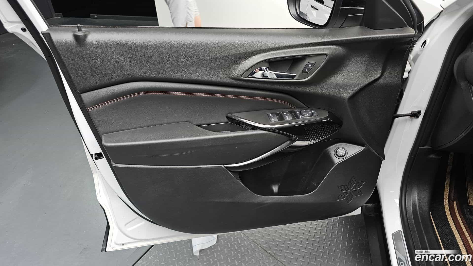 Trax Chevrolet 2023.3-INNER-034