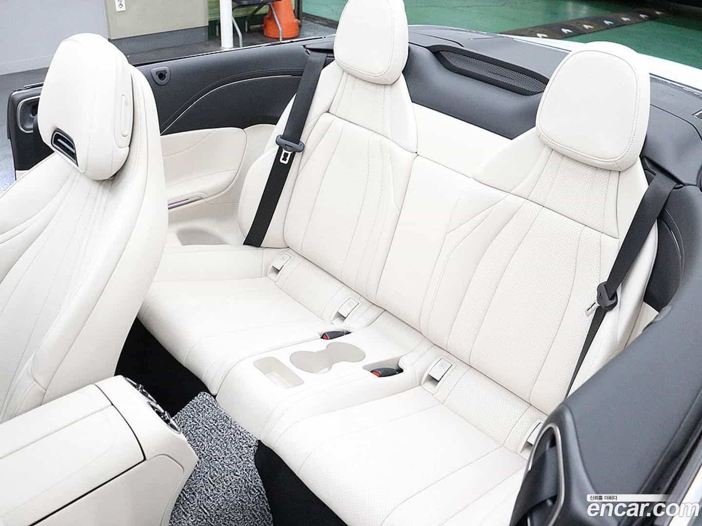 CLE-Class Mercedes-Benz 2026.2-OPTION-021