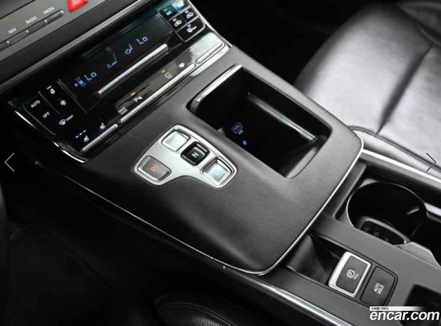 Grandeur Hyundai 2020.3-INNER-009