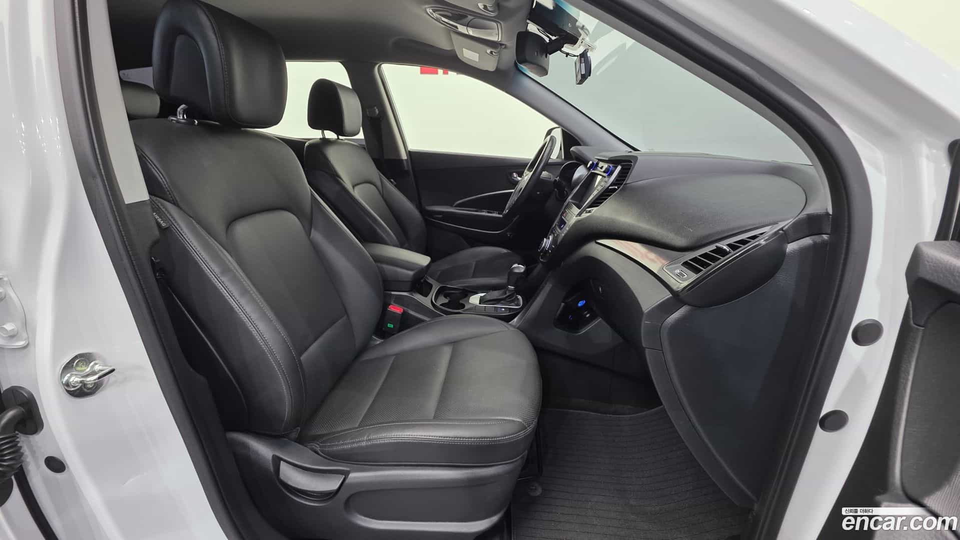 Santafe Hyundai 2018.3-INNER-010