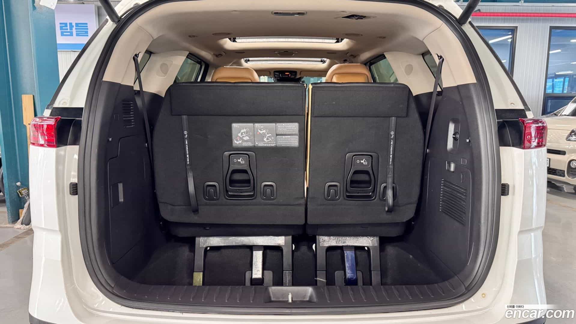 Canival Kia 2022.11-INNER-008