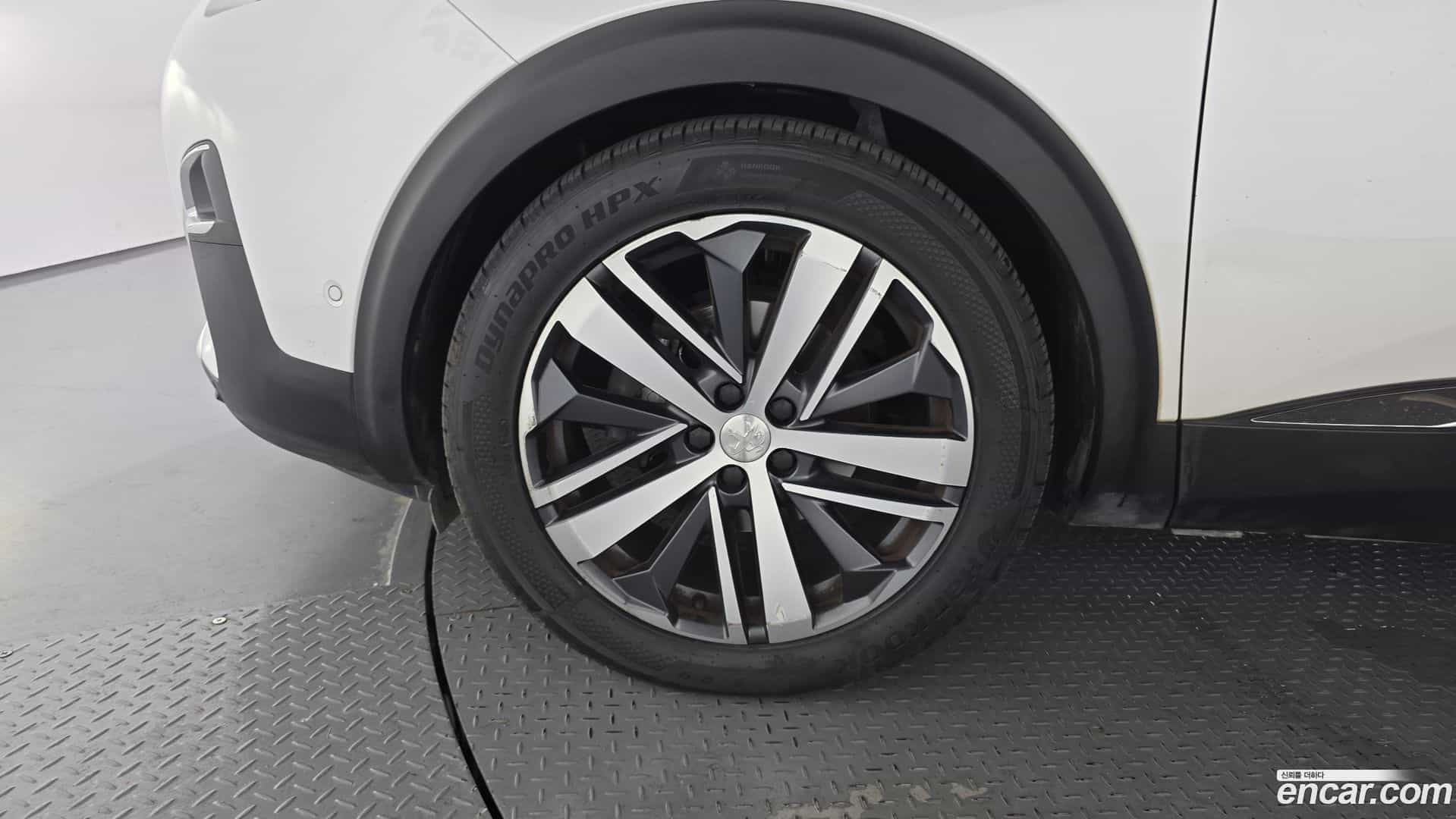 5008 Peugeot 2017.11-OUTER-005