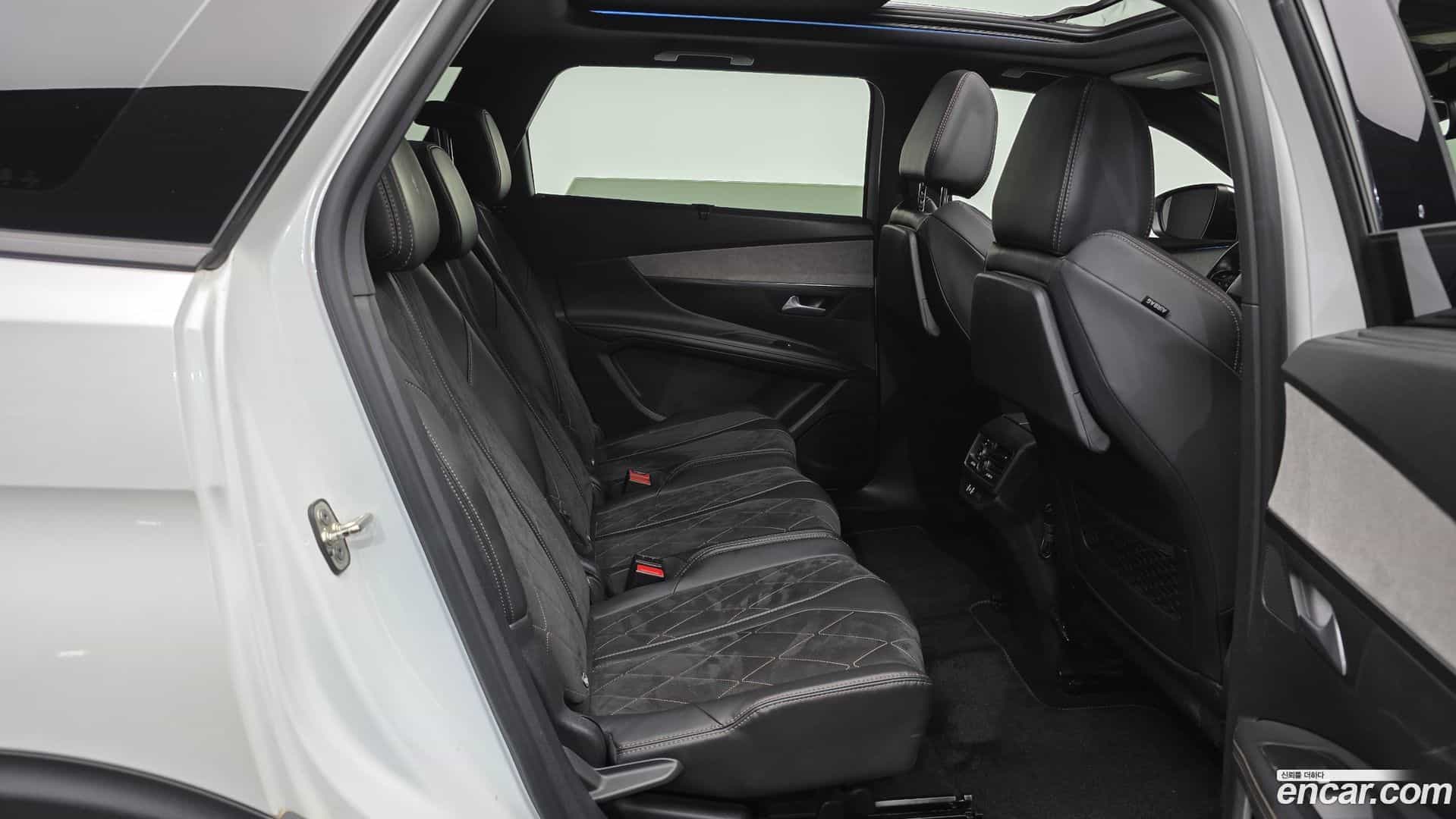 5008 Peugeot 2017.11-OPTION-015