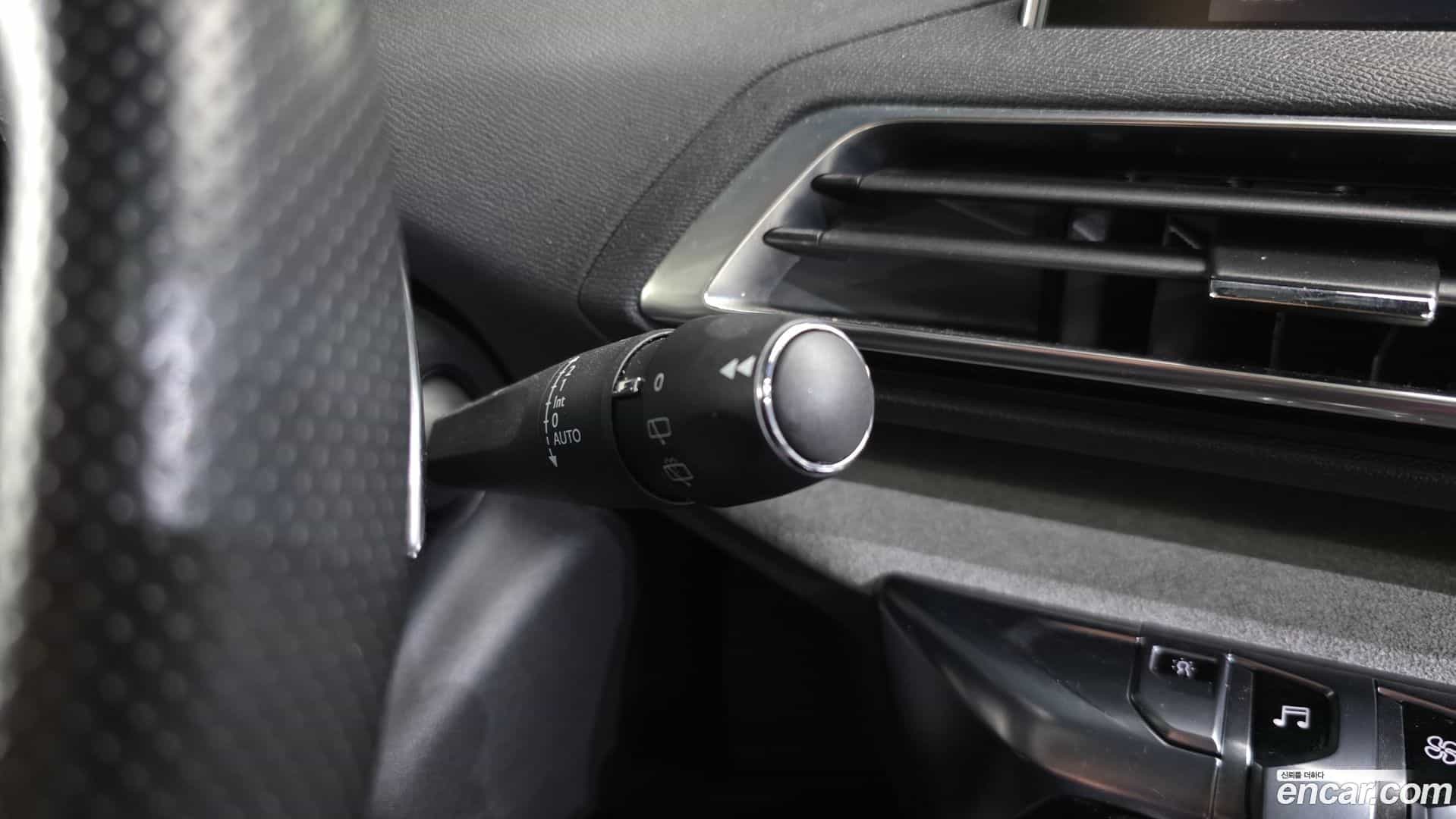5008 Peugeot 2017.11-OPTION-022