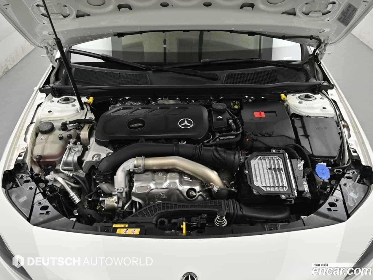 A-Class Mercedes-Benz 2024.0-OUTER-006