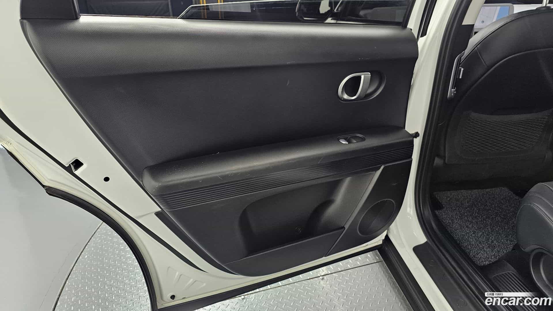 Ioniq5 Hyundai 2021.8-INNER-035