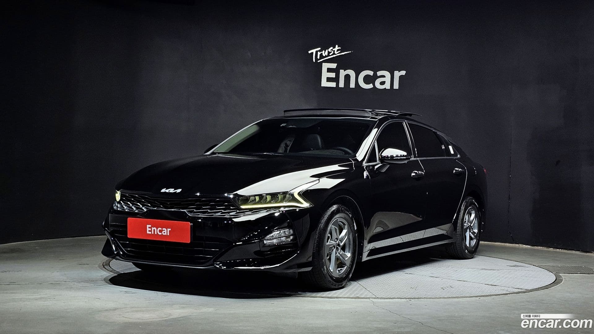Main__Slider__Photo:K5 Kia 2021.9-0
