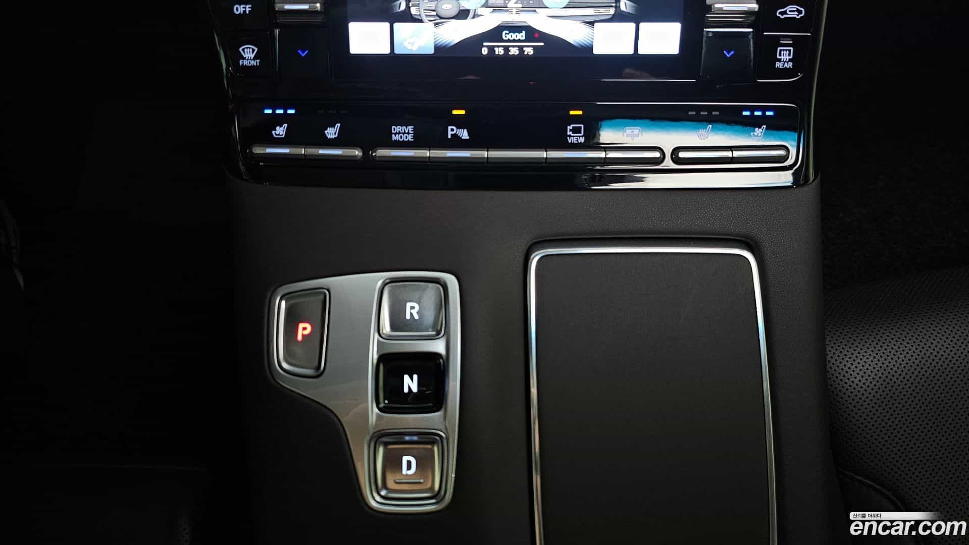 Grandeur Hyundai 2021.10-INNER-009