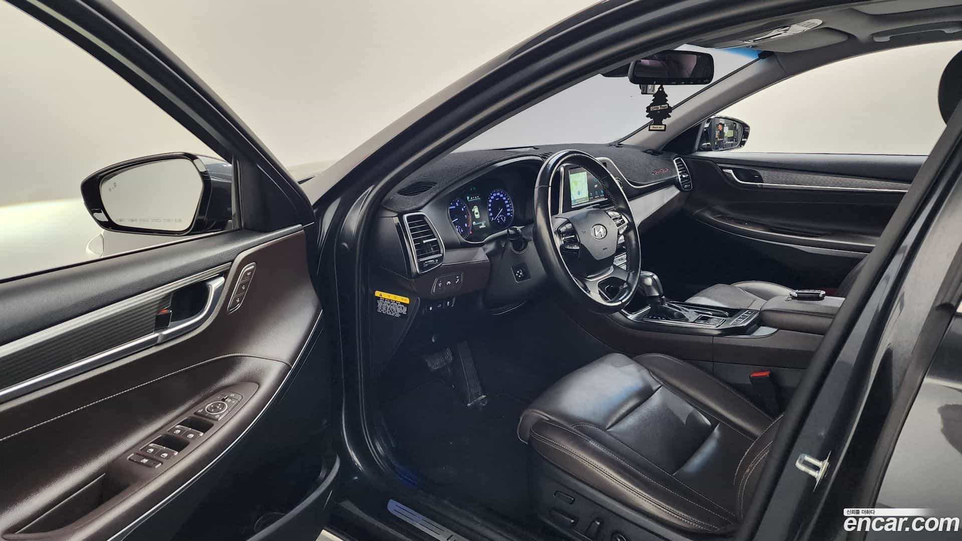 Grandeur Hyundai 2017.4-INNER-010