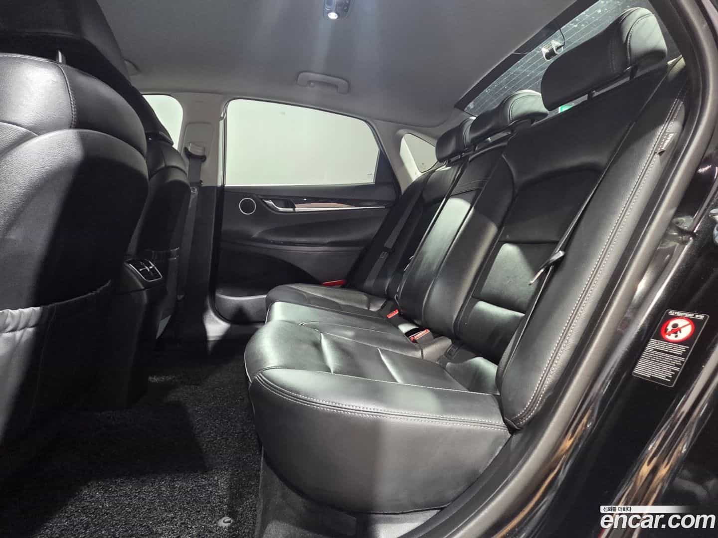 Grandeur Hyundai 2019.10-INNER-010