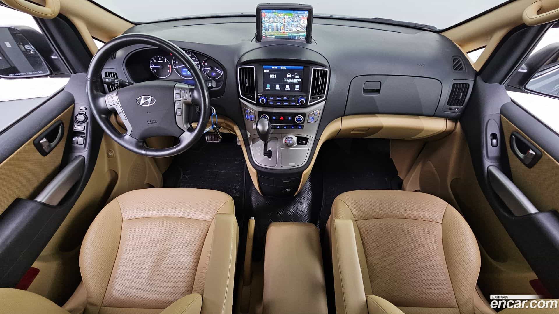Starex Hyundai 2020.6-INNER-007
