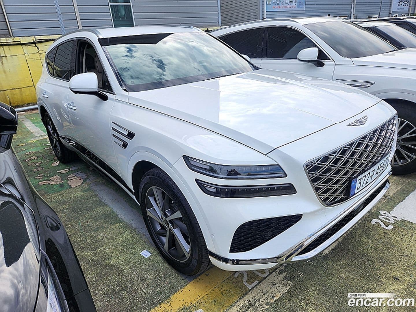Main__Slider__Photo:GV80 Genesis 2025.7-0