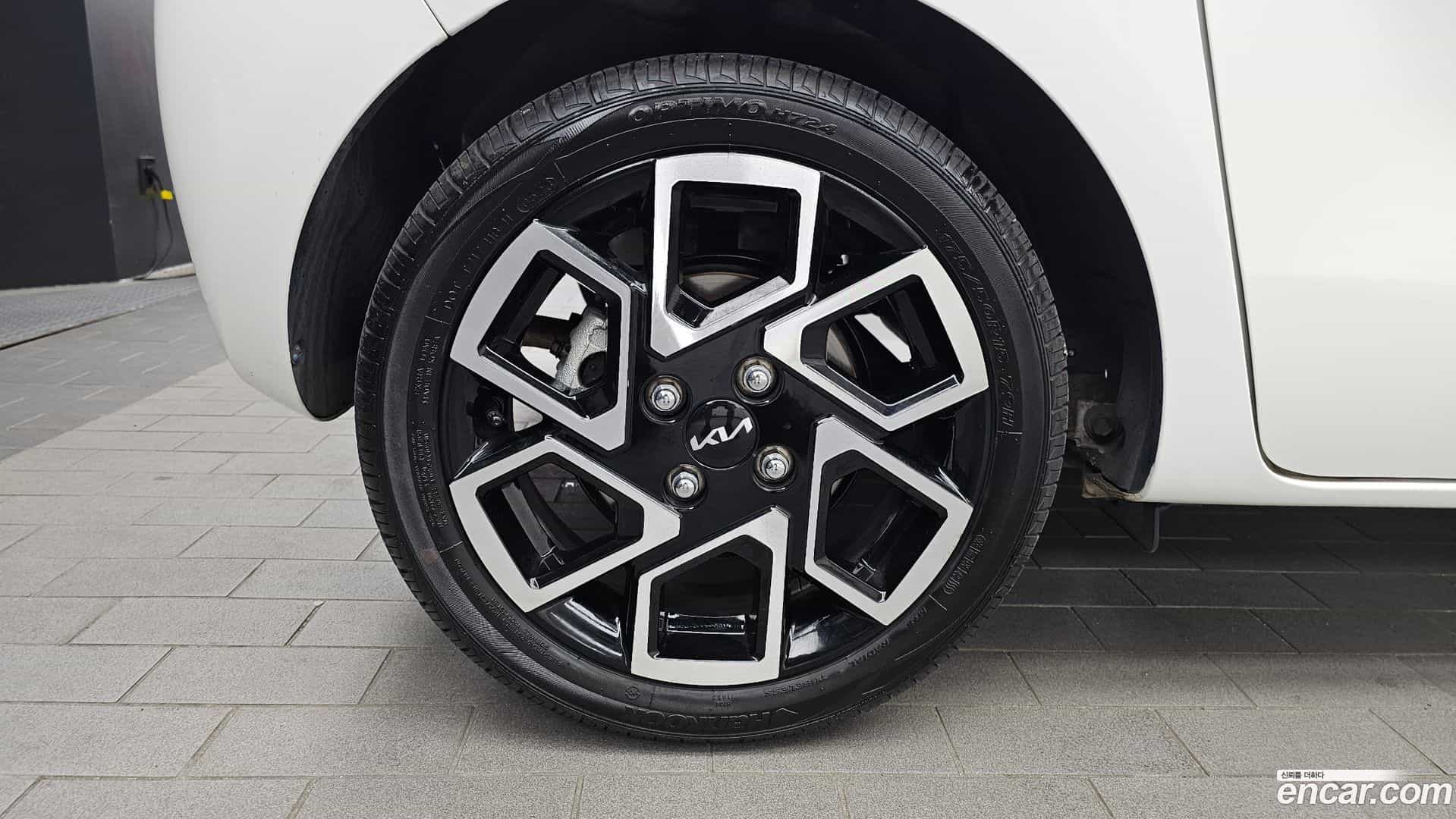 RAY Kia 2023.1-OUTER-005