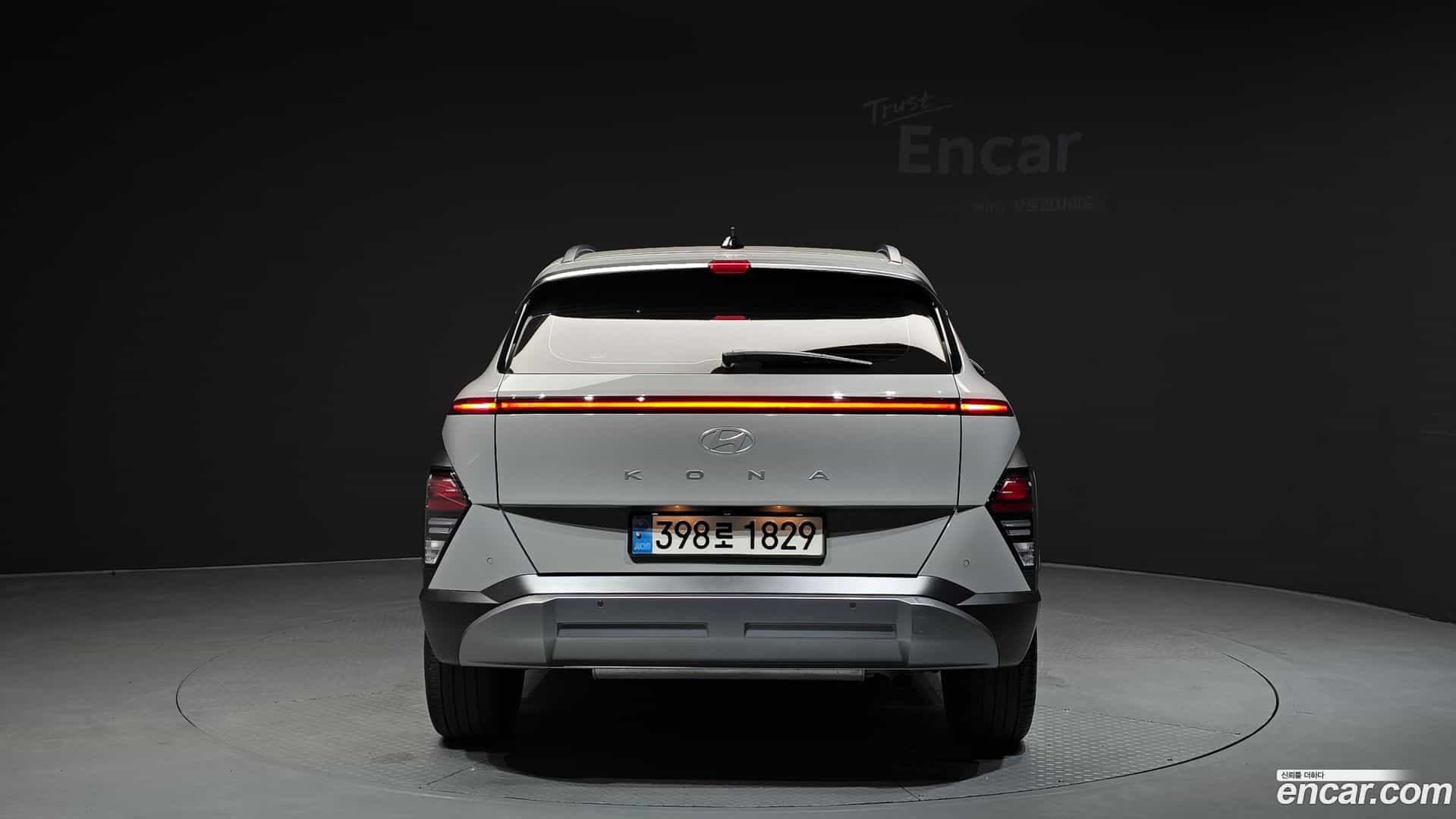 Kona Hyundai 2025.0-OUTER-004