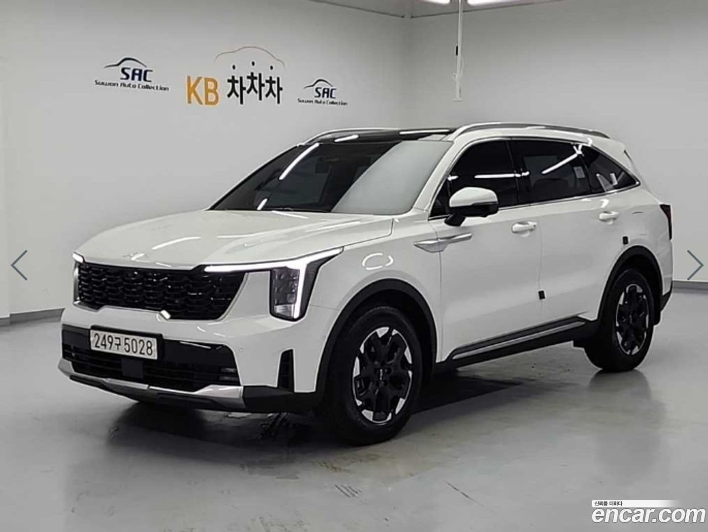 Main__Slider__Photo:Sorento Kia 2025.4-0