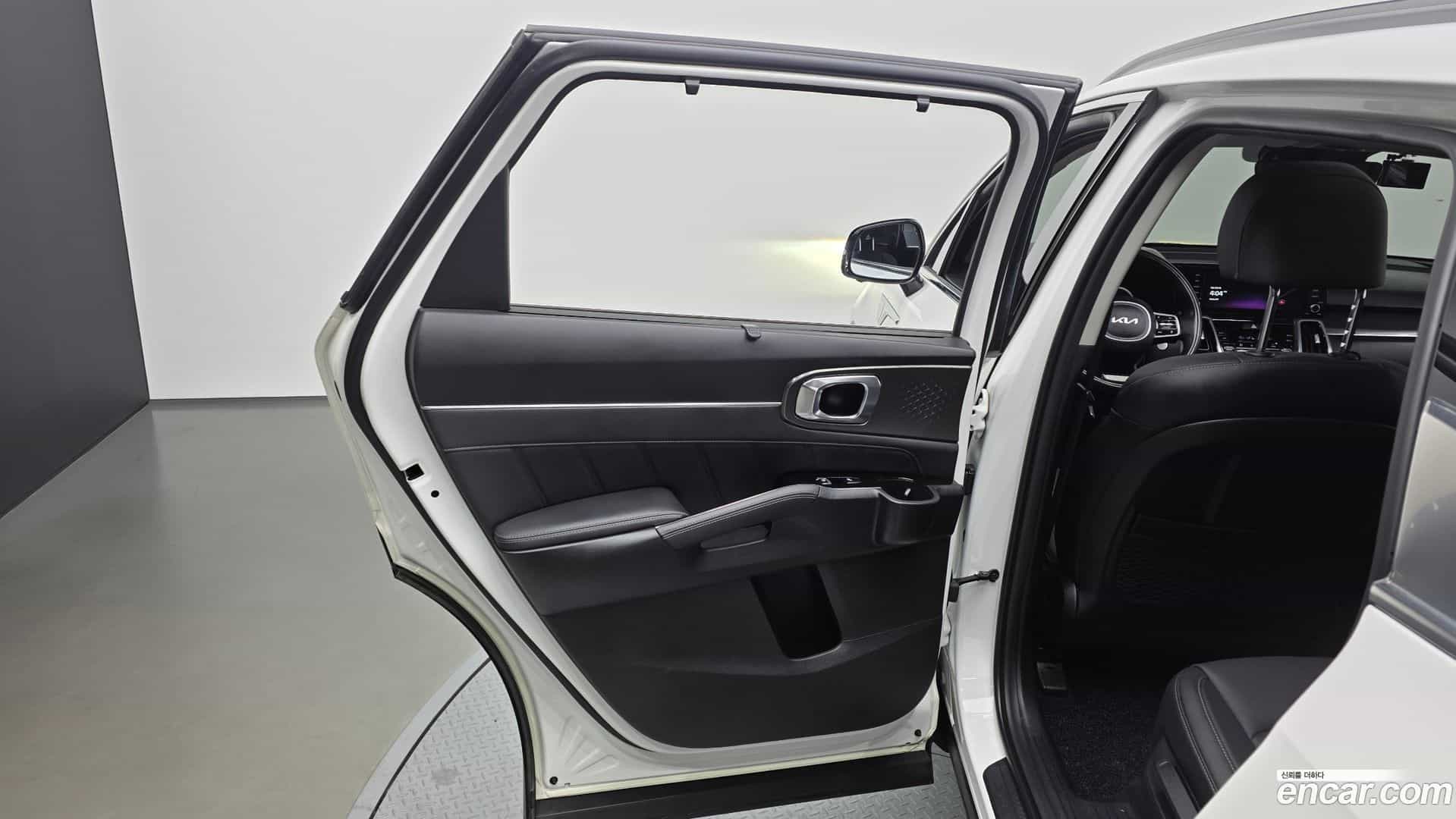 Sorento Kia 2023.0-INNER-035
