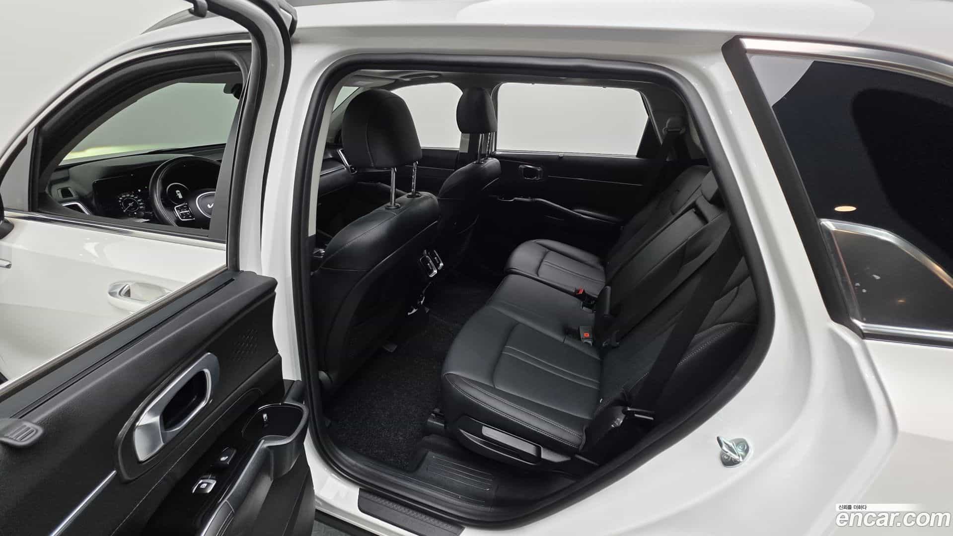 Sorento Kia 2023.0-INNER-036