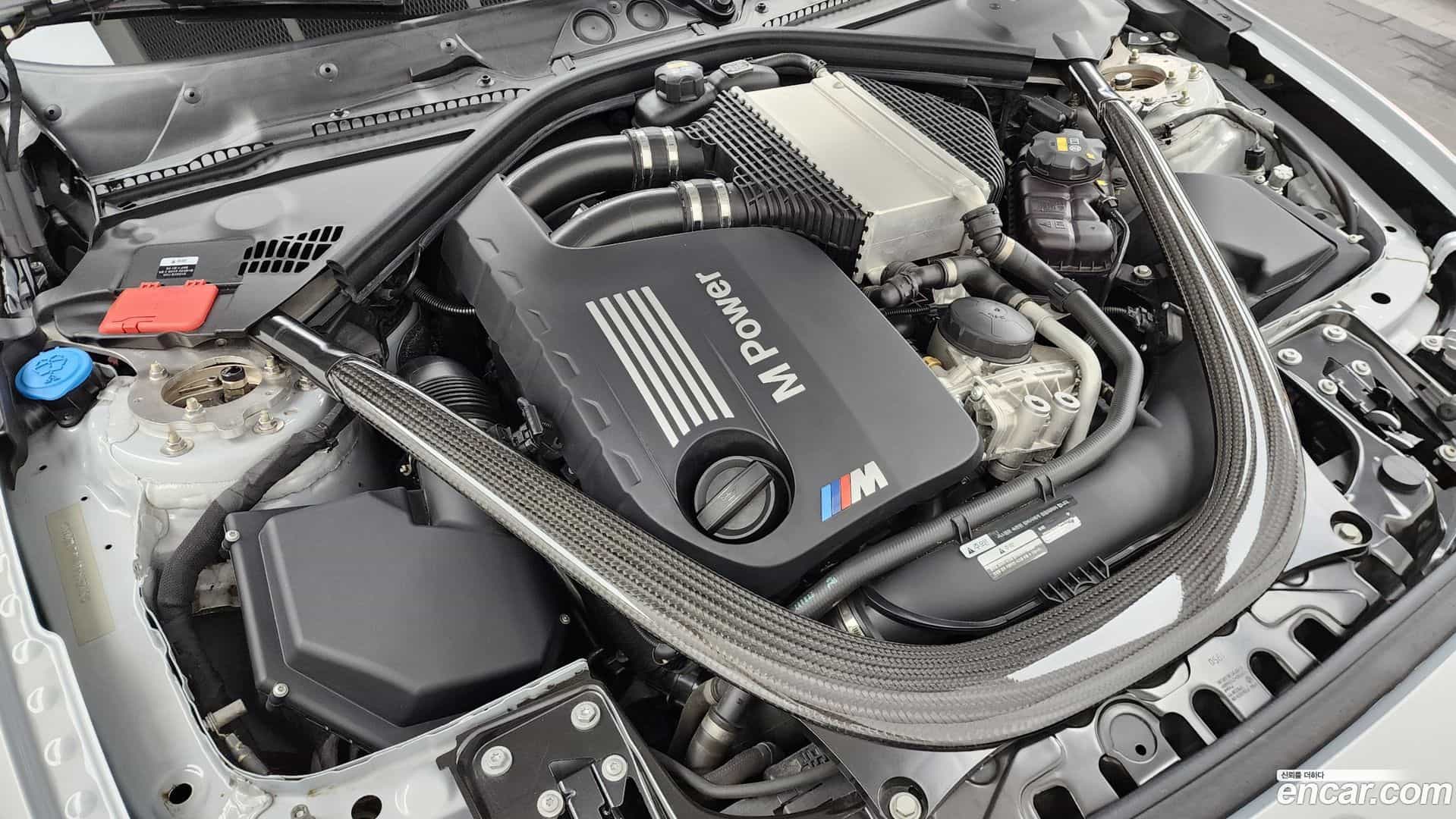 M2 BMW 2020.10-OUTER-006