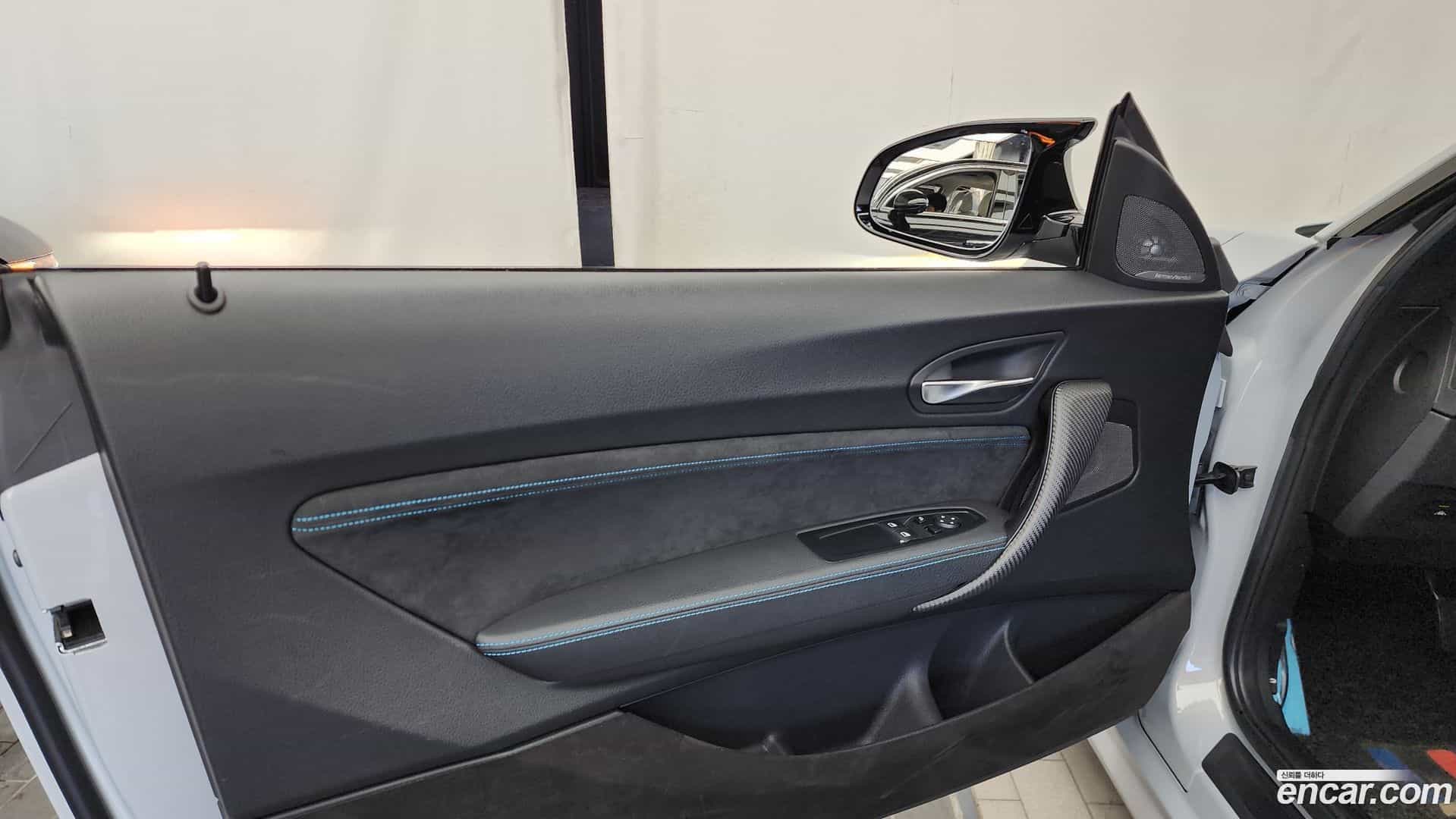 M2 BMW 2020.10-INNER-034