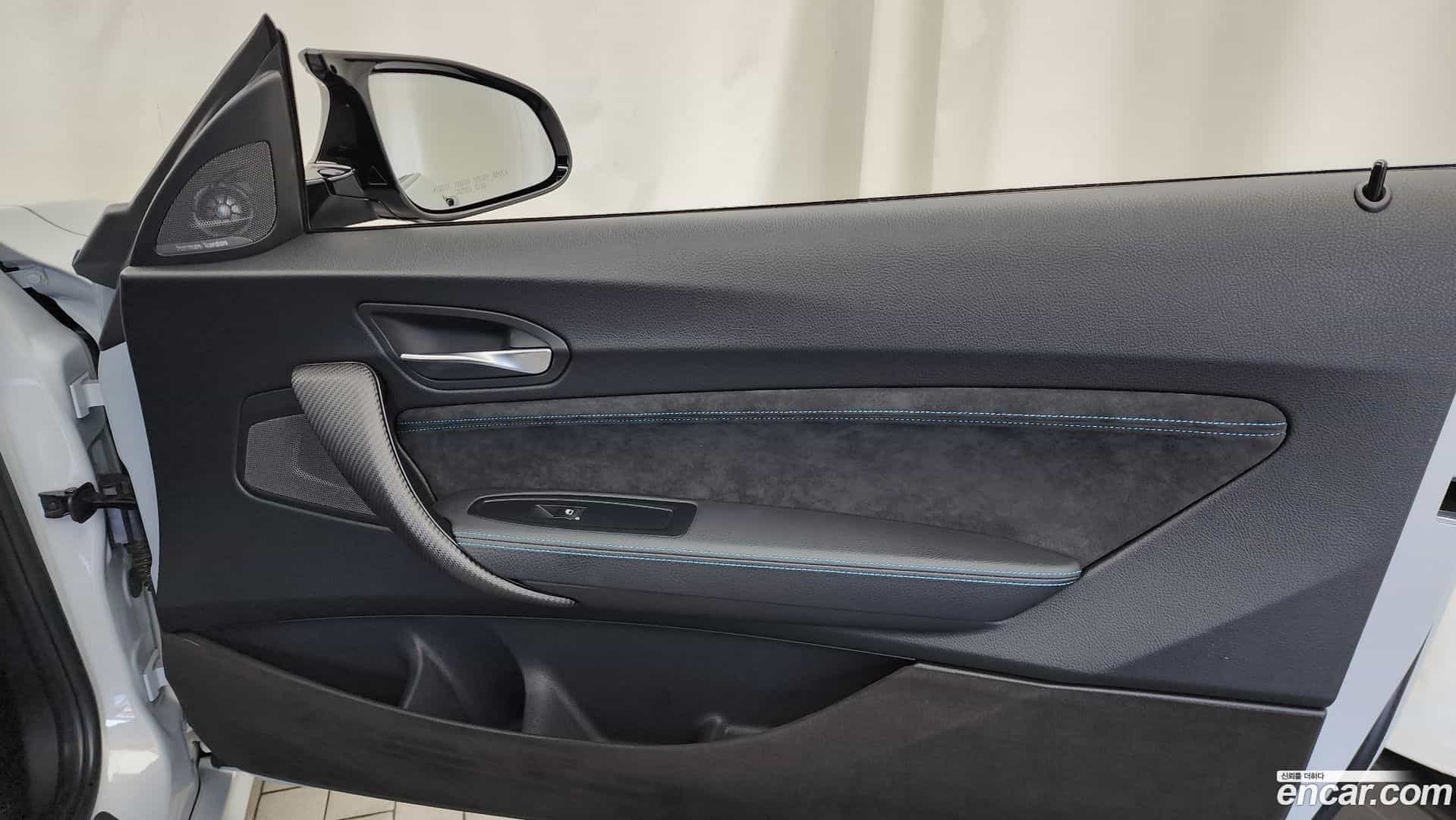 M2 BMW 2020.10-INNER-035
