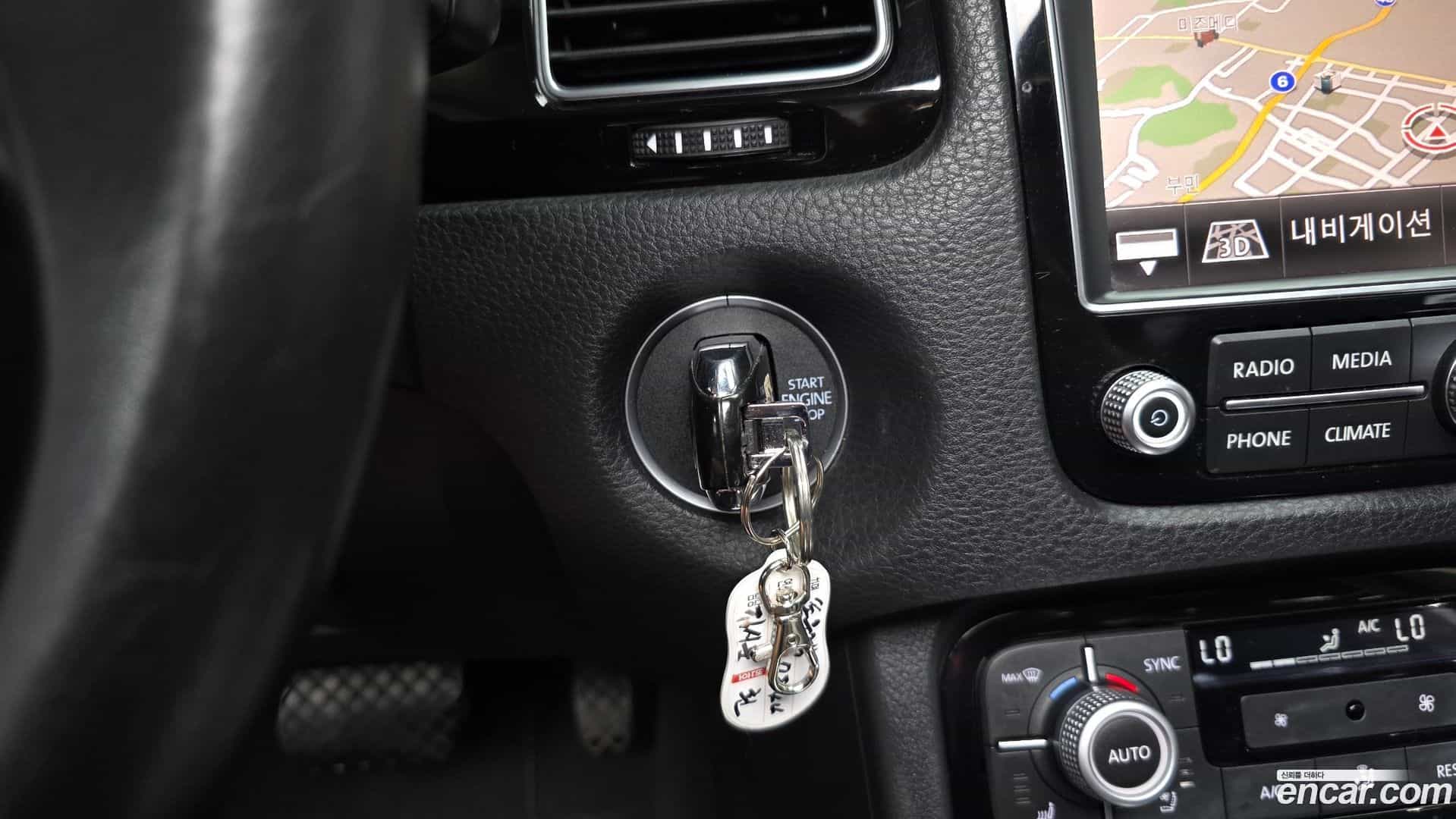Touareg Volkswagen 2016.8-OPTION-041