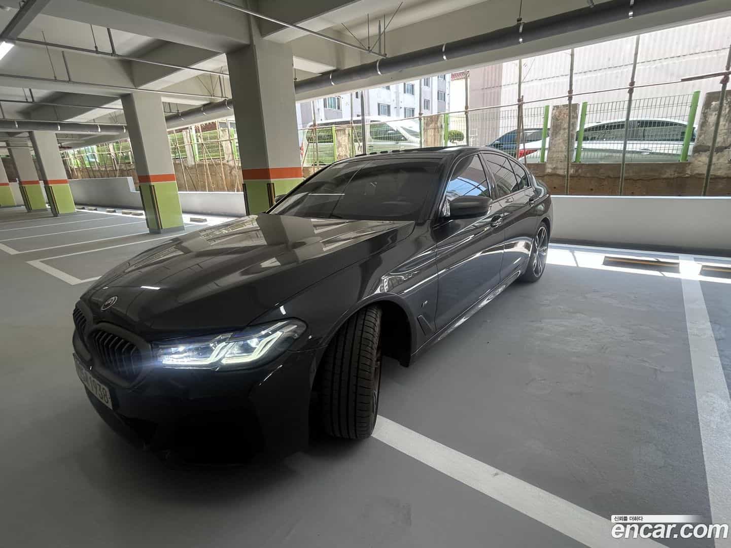 5-Series BMW 2022.10-OUTER-002
