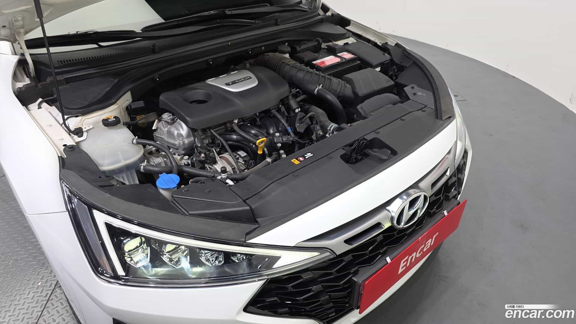 AVANTE Hyundai 2019.11-OUTER-006