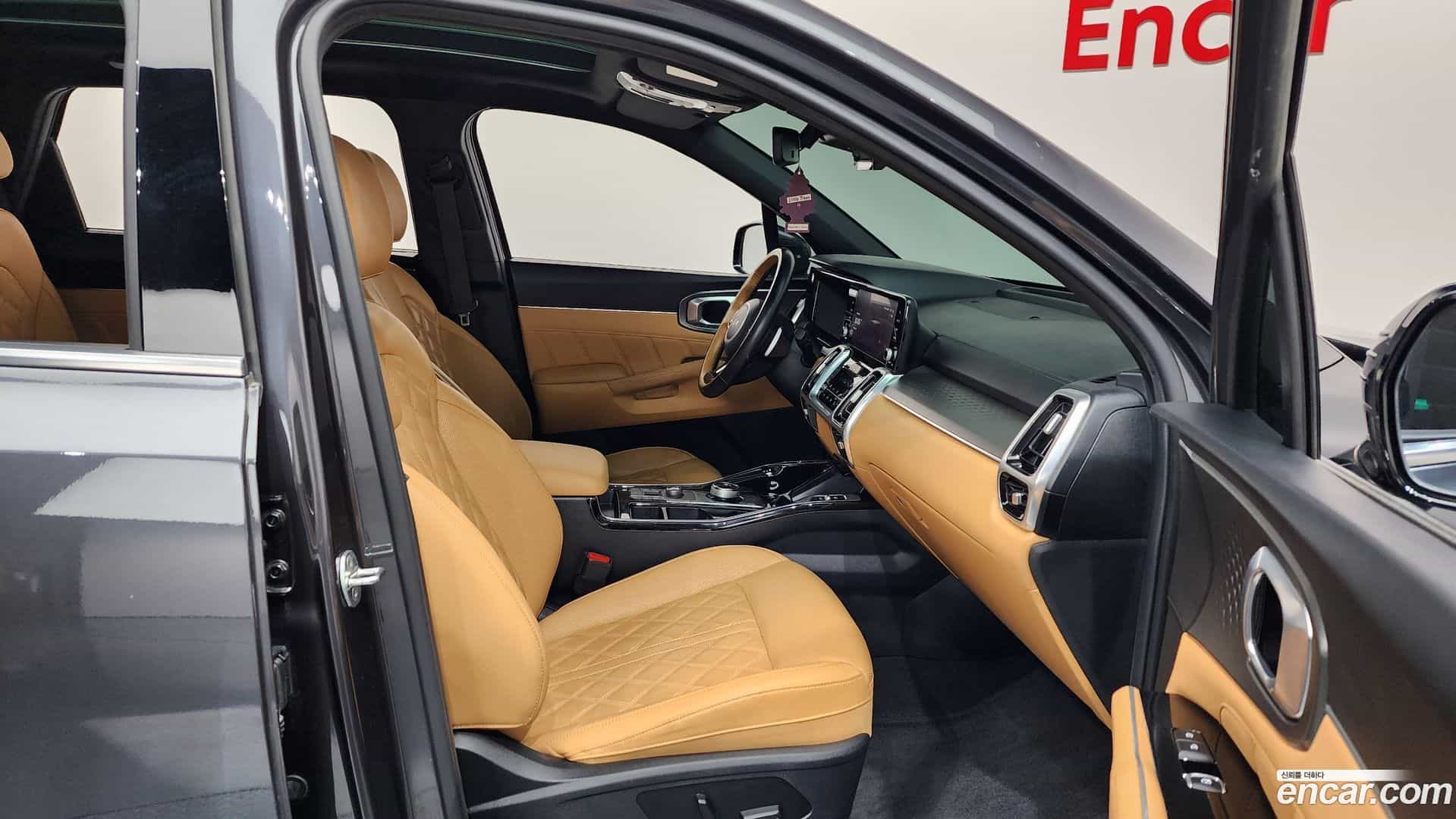 Sorento Kia 2022.6-INNER-036