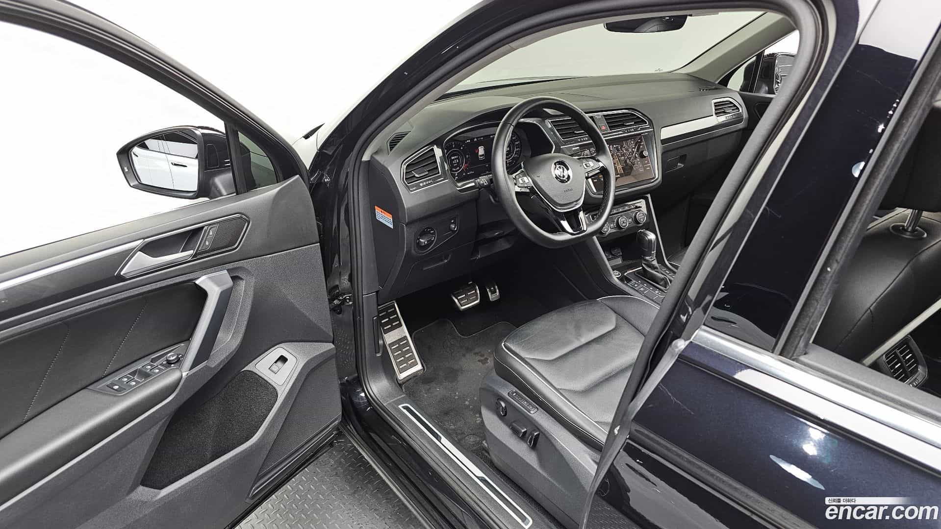 Tiguan Volkswagen 2018.6-INNER-010