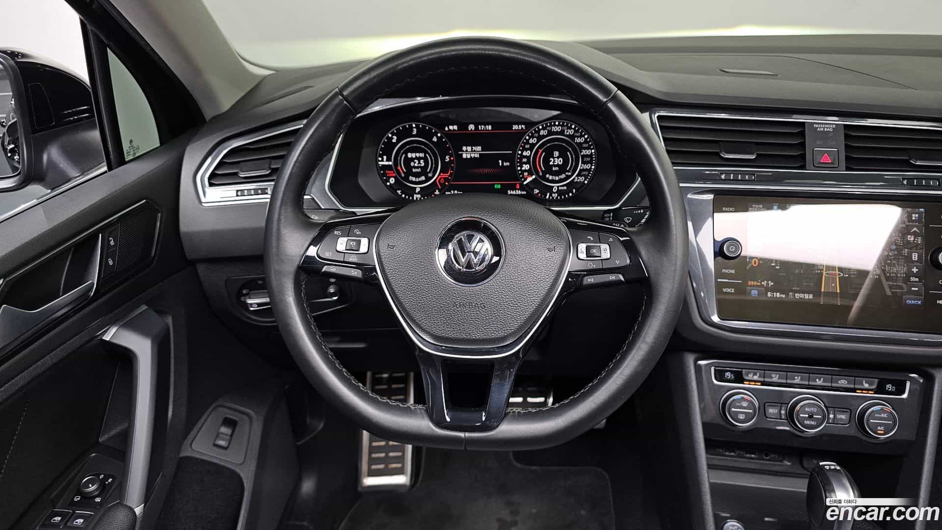 Tiguan Volkswagen 2018.6-OPTION-017