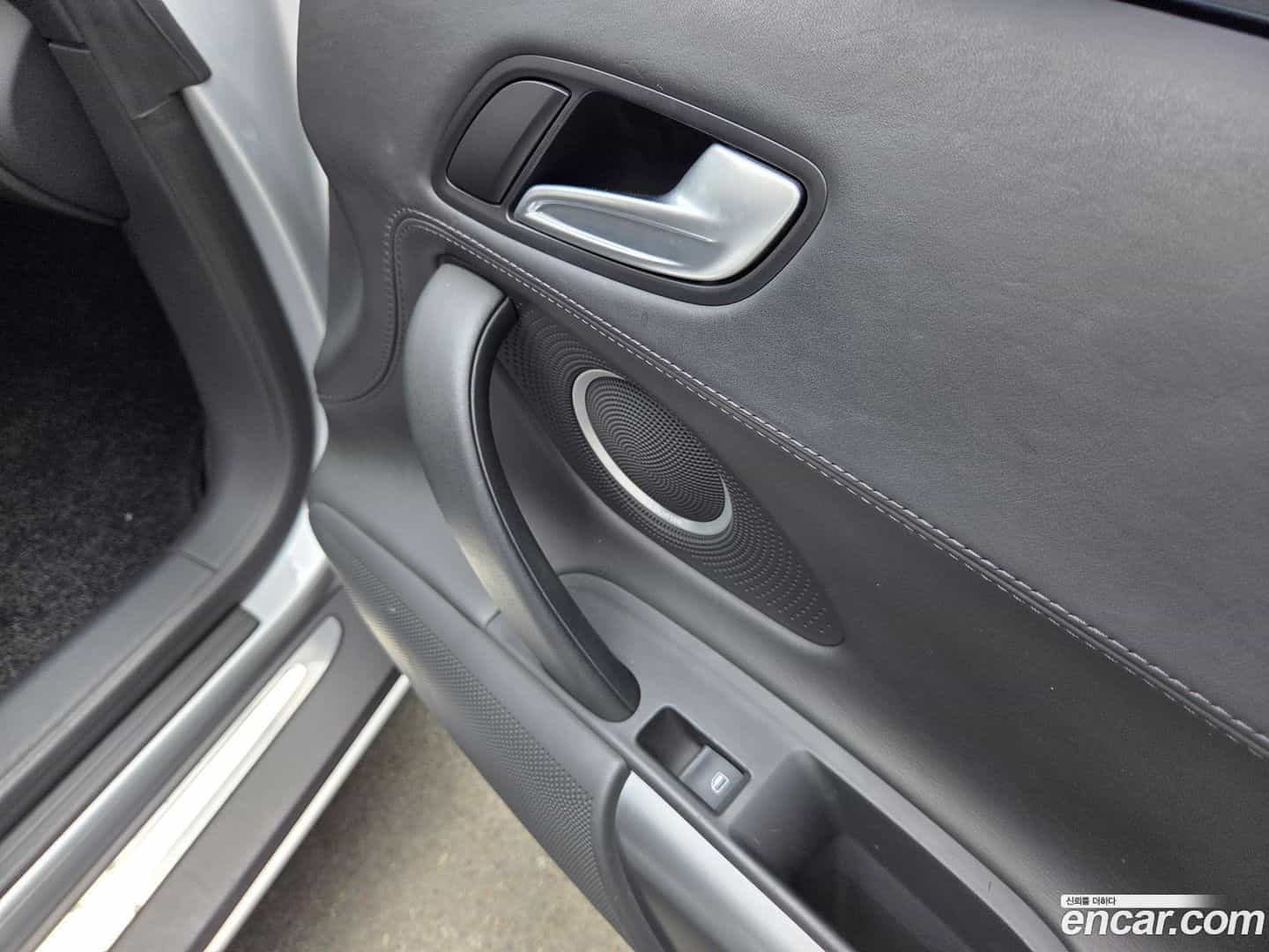 R8 Audi 2008.4-OPTION-018