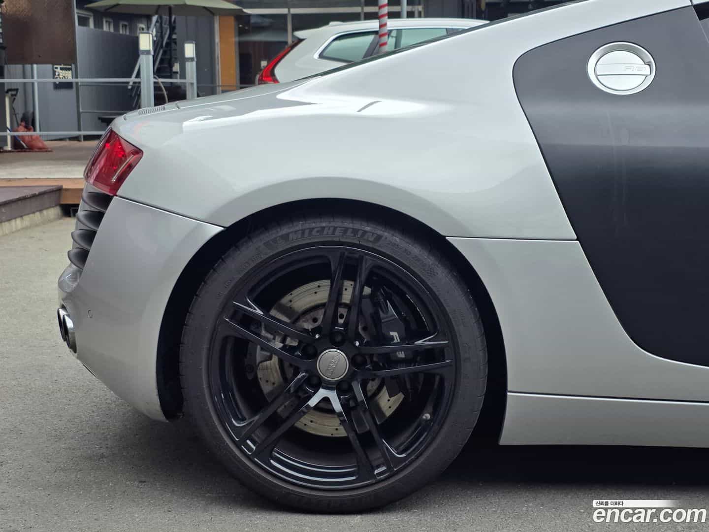 R8 Audi 2008.4-OPTION-022