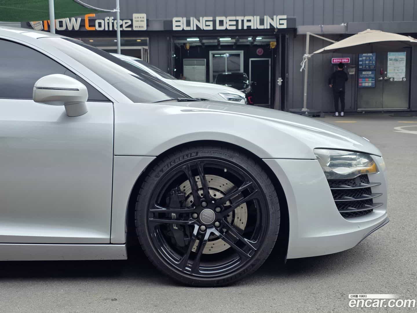 R8 Audi 2008.4-OPTION-023