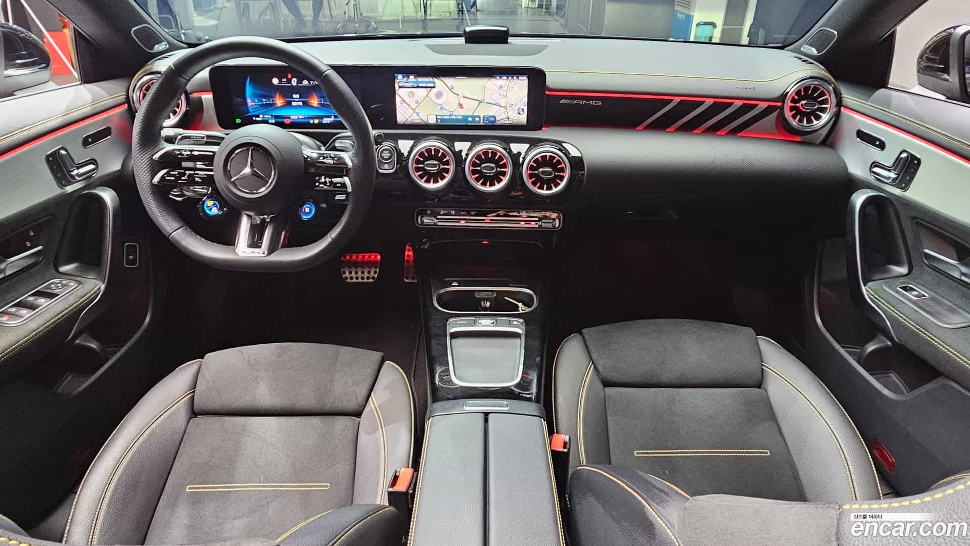CLA-Class Mercedes-Benz 2024.7-INNER-007