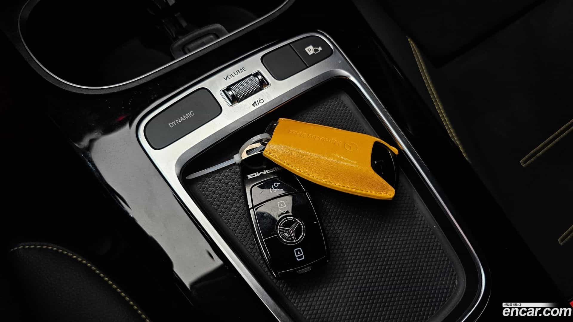 CLA-Class Mercedes-Benz 2024.7-OPTION-040