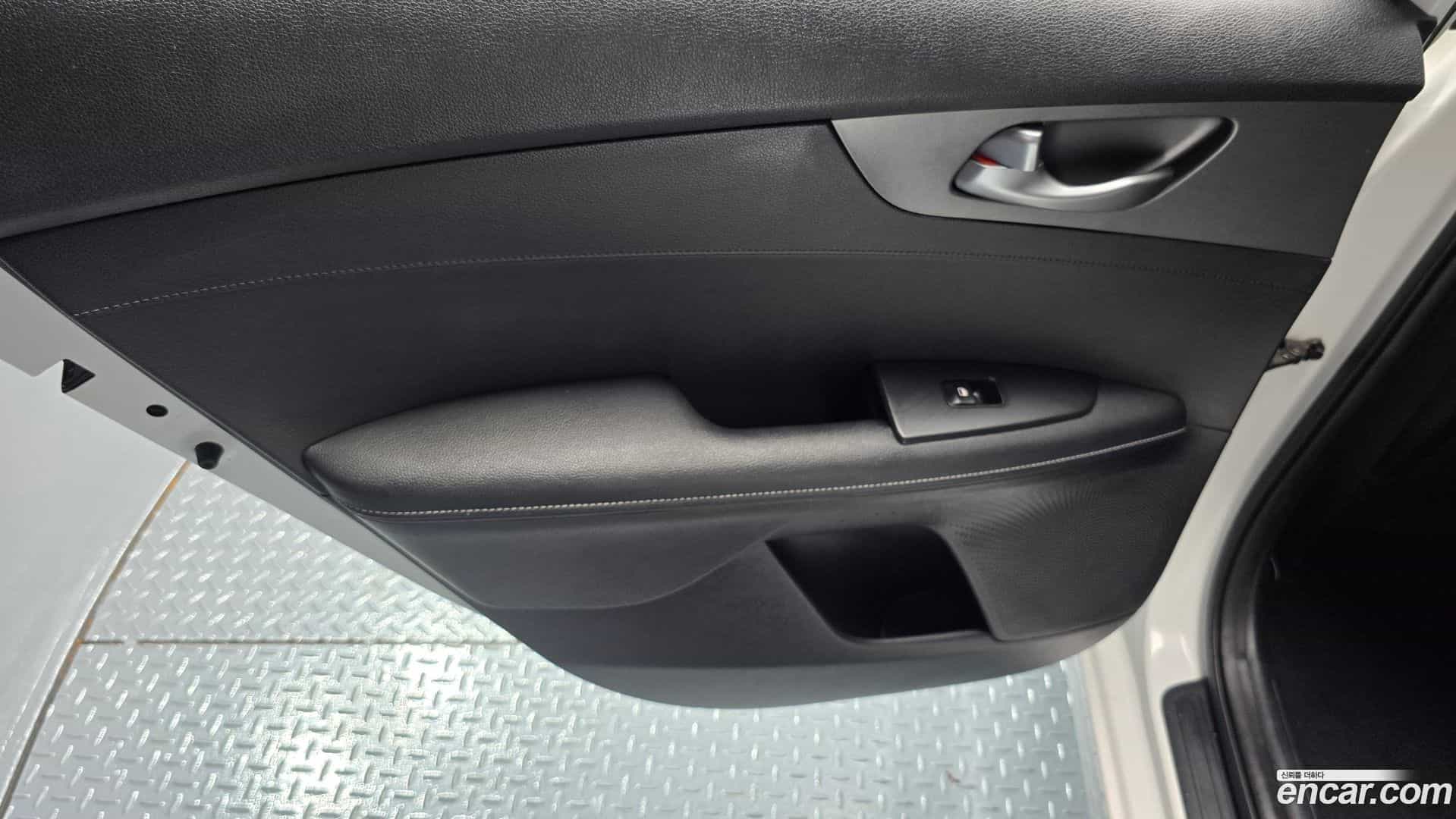 K3 Kia 2018.6-INNER-035