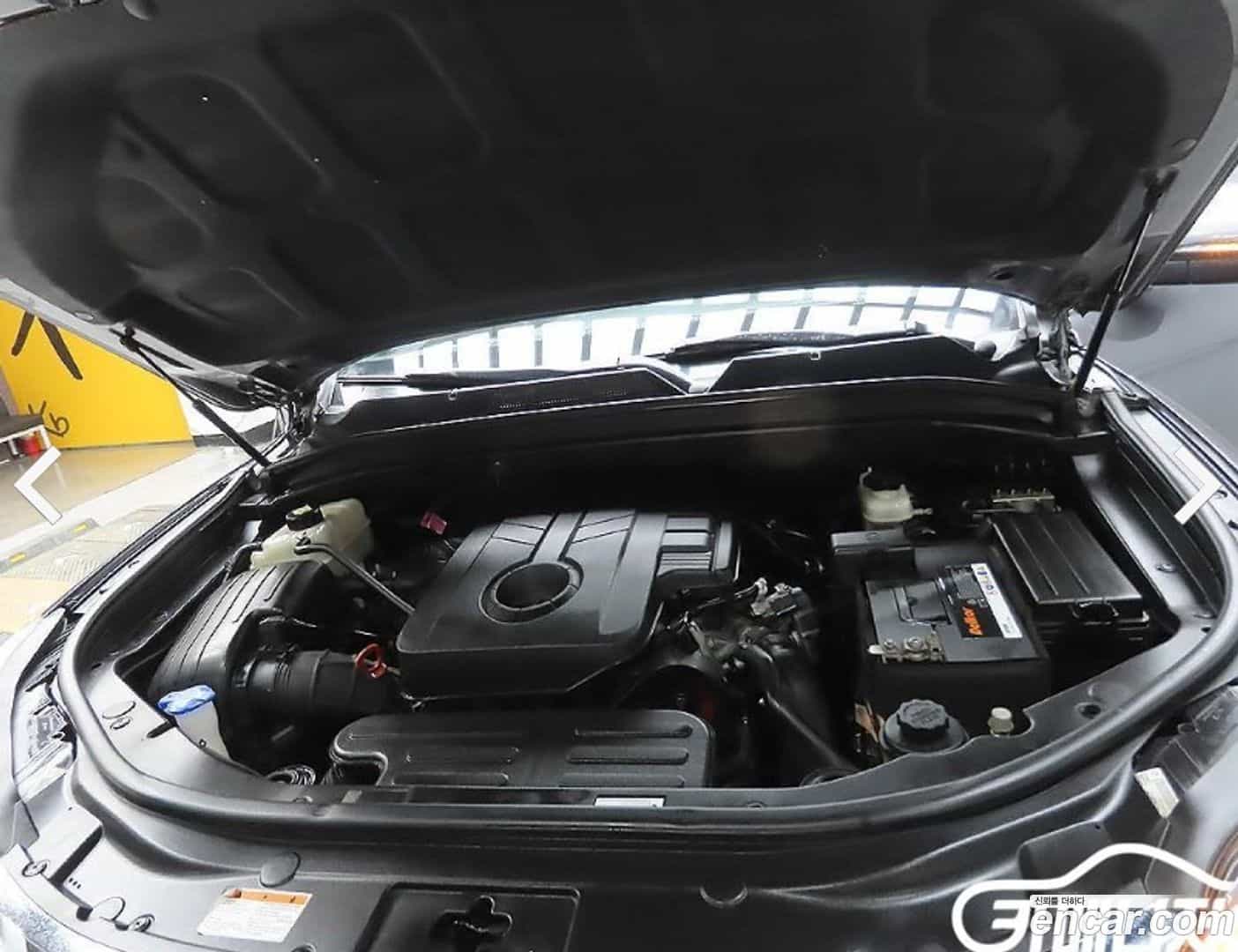 Rexton KG Mobility 2019.10-INNER-008