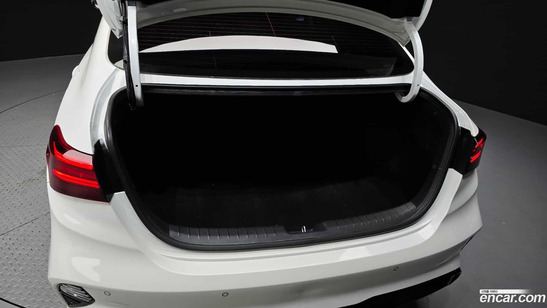 K3 Kia 2022.7-OPTION-024