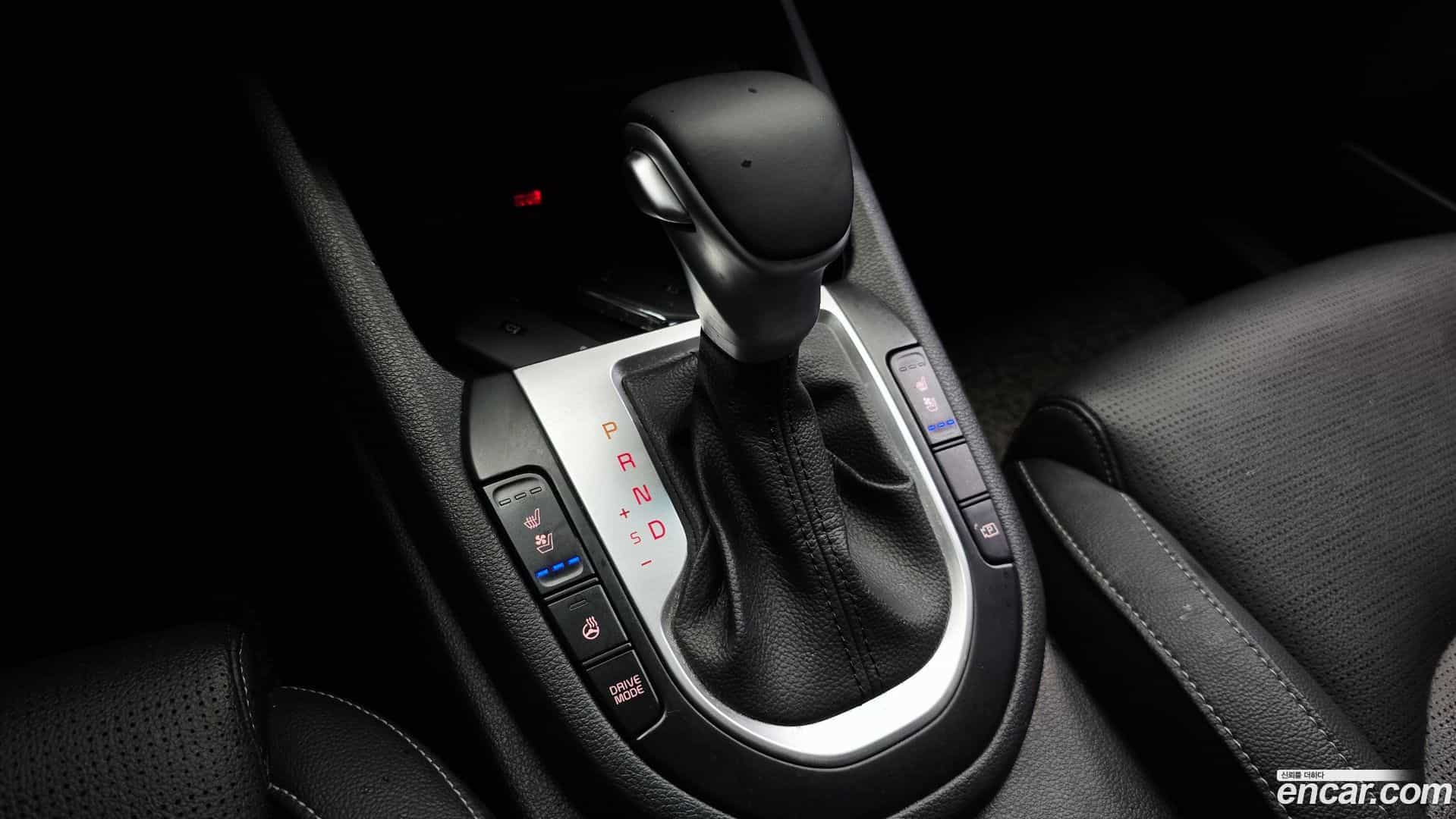 K3 Kia 2022.1-INNER-009